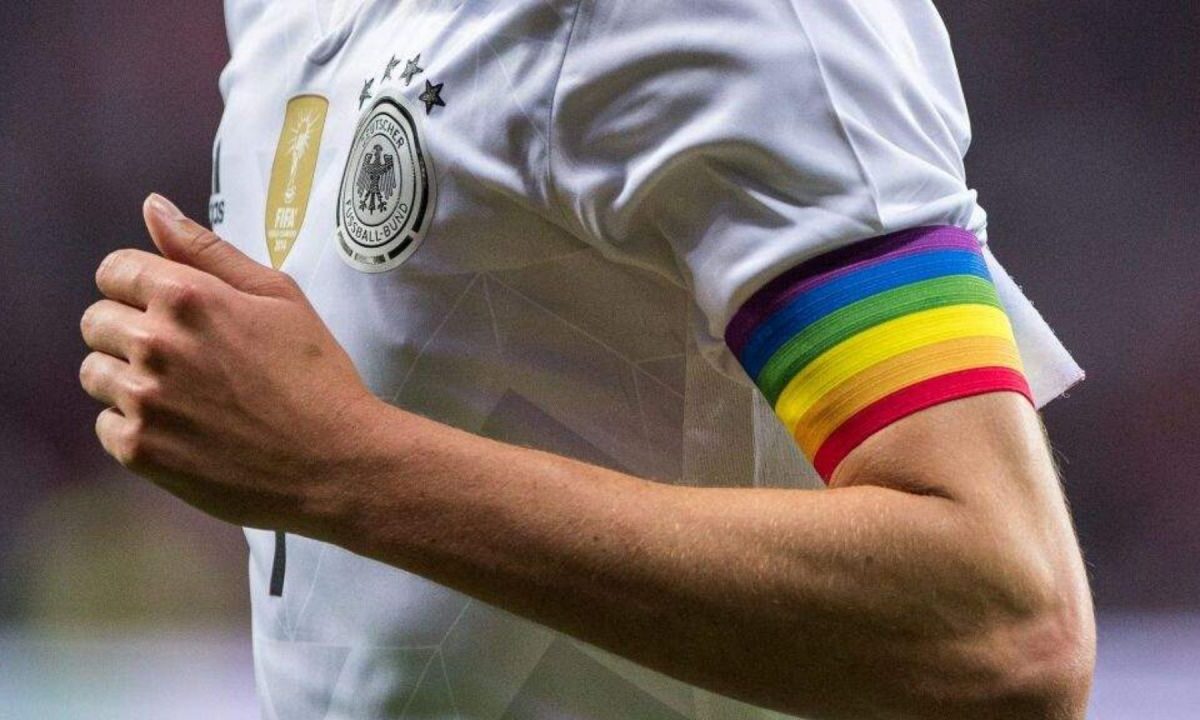 brazalete LGBTIQ+