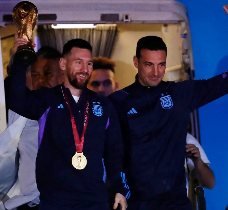 Llegada del equipo campeón a Argentina - Fuente de imagen referencial: CNN, vía web