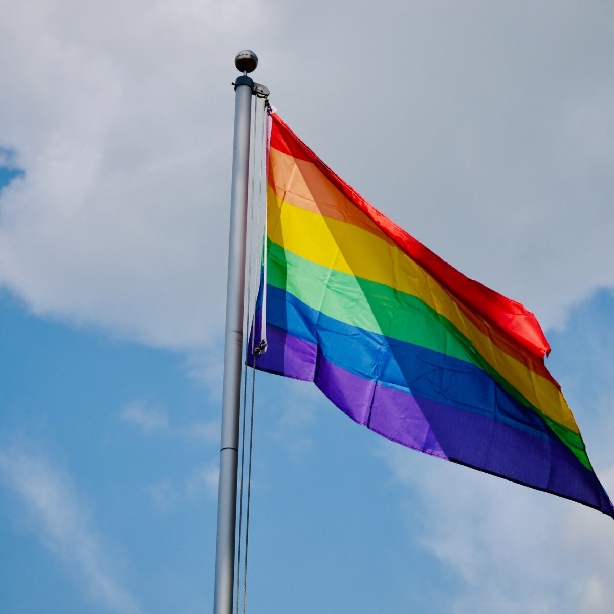 Bandera de la comunidad LGBTIQ+