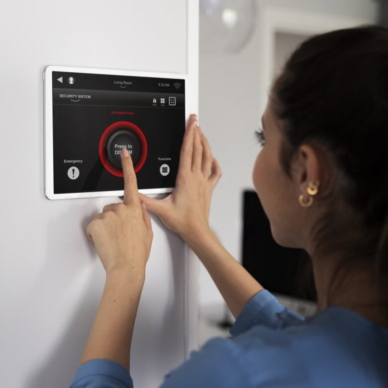 Imagen referencial -Peligro en puerta - ESET - Comstat R