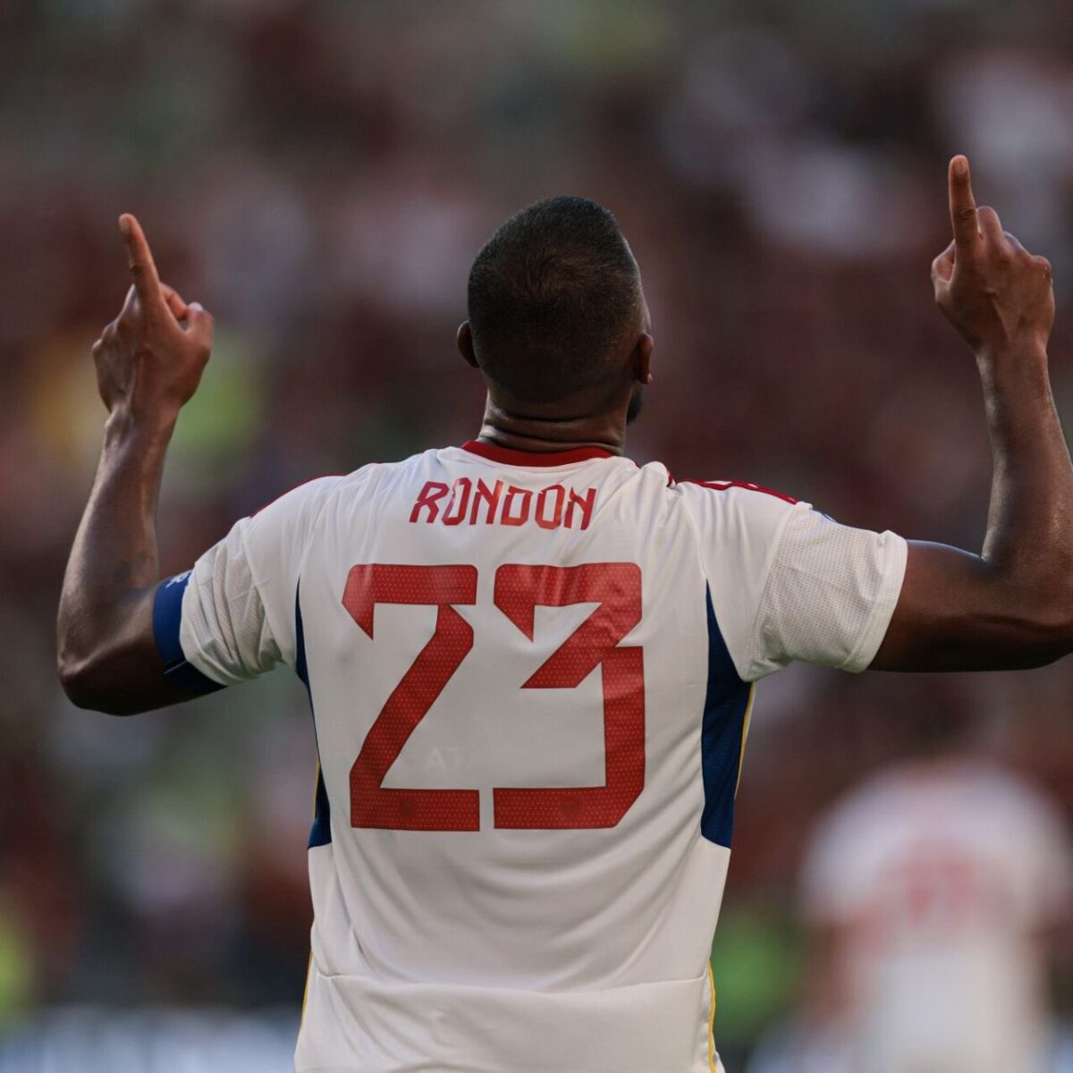 Salomón Rondón - Vinotinto