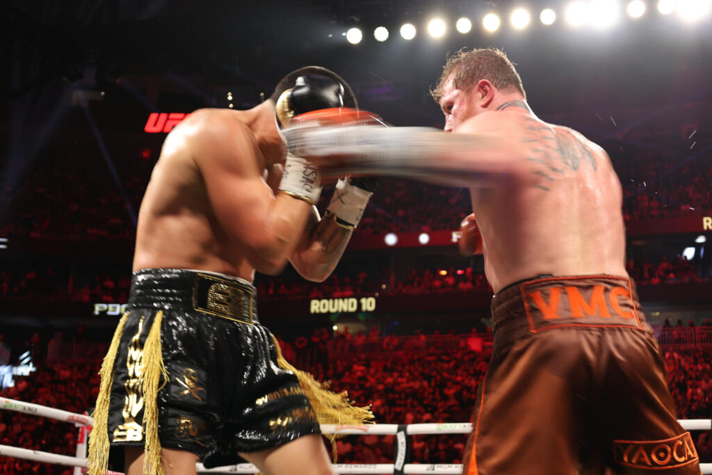 Saúl "Canelo" Álvarez superó por decisión unánime a Berlanga 1 Canelo