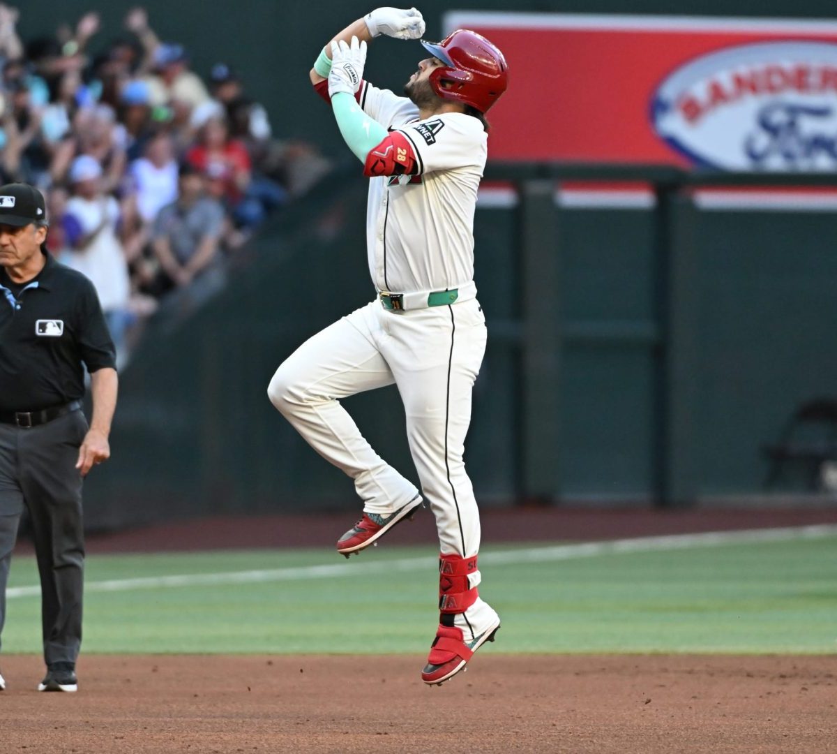 Eugenio Suárez - MLB