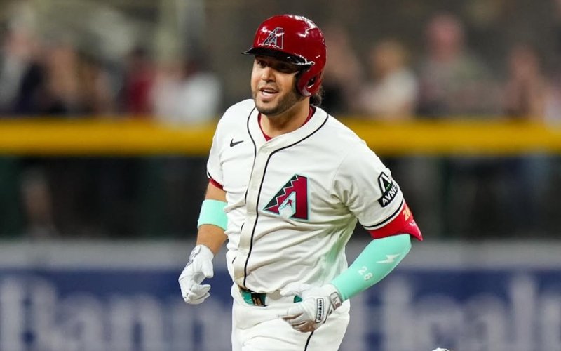 Eugenio Suárez - MLB