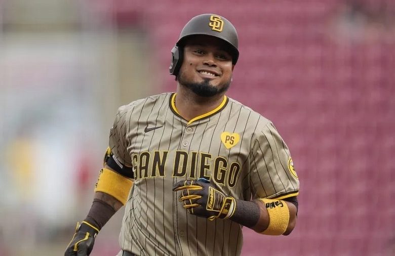 Luis Arráez - MLB