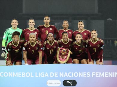 Vinotinto Femenina