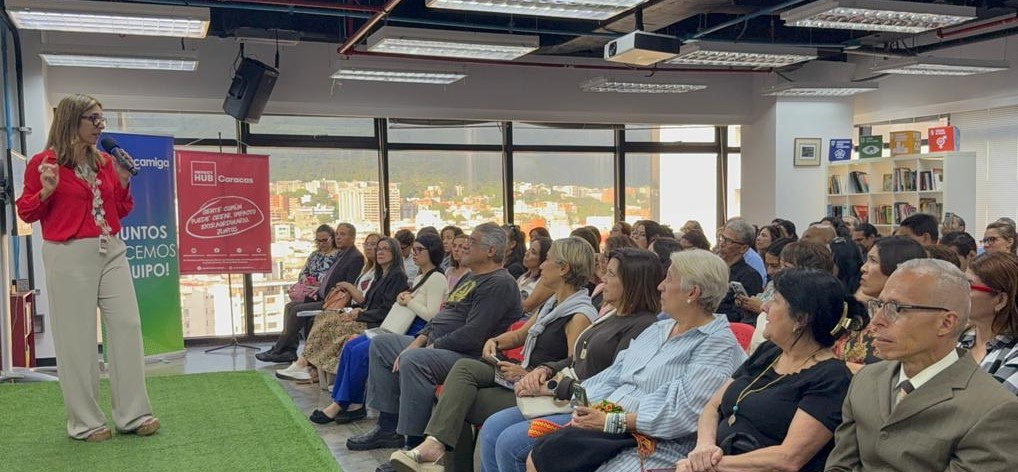 Bancamiga capacita a emprendedores para integrar la IA en sus modelos de negocios 2 DLL Imagen referencia destacada o ppal