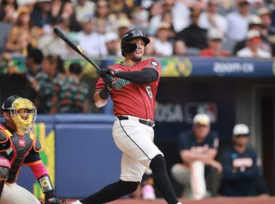 Ildemaro Vargas - MLB -