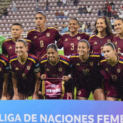 Vinotinto Femenina