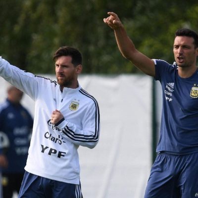 Messi y Scaloni