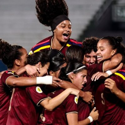 Vinotinto Femenina Sub-17