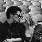 Karol G y Bruno Mars