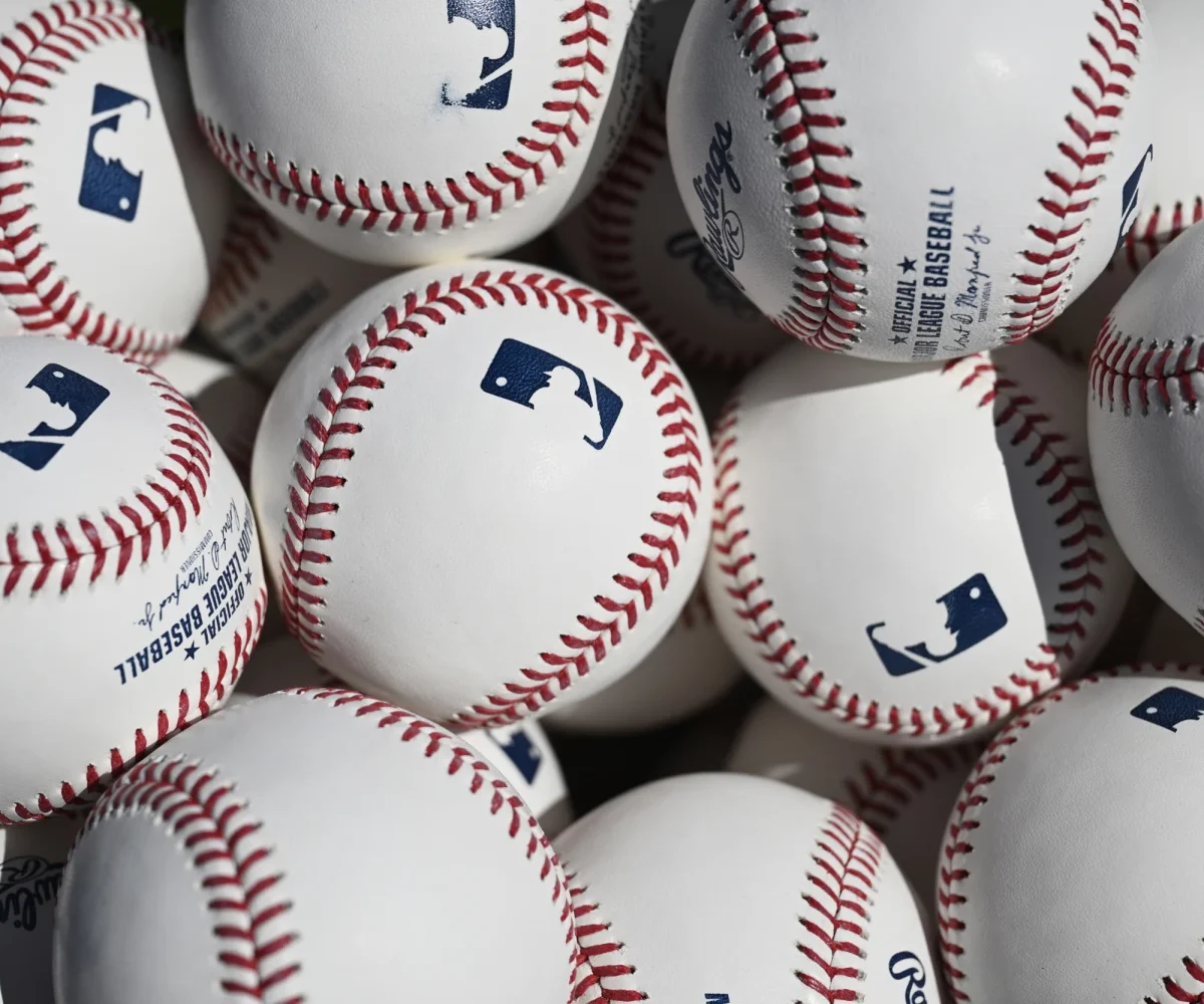 MLB