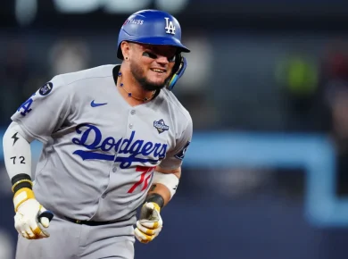 Miguel Rojas - MLB