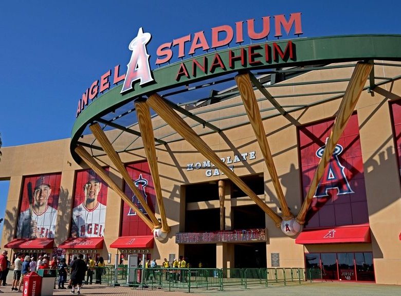 Stan Kroenke - Angelinos de Los Ángeles